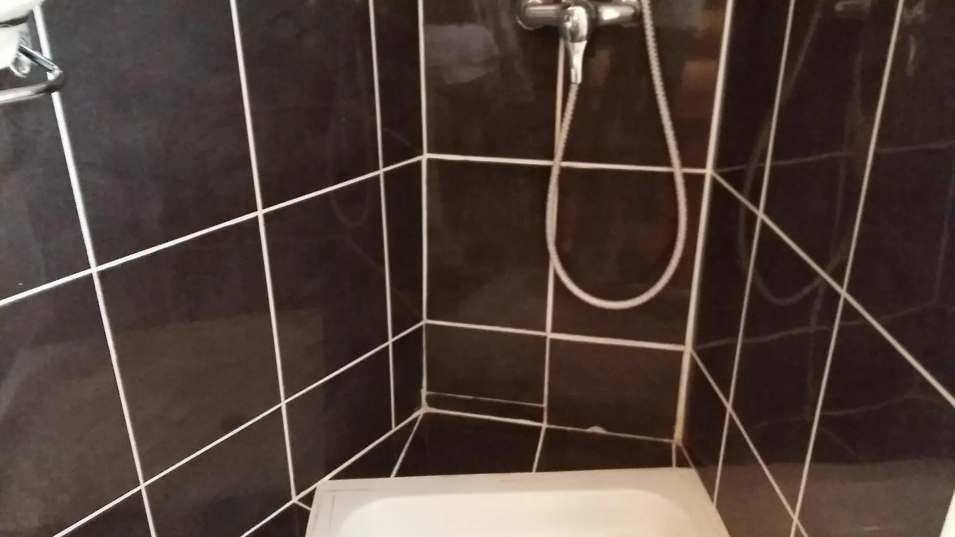 Du Metro Hotell Paris